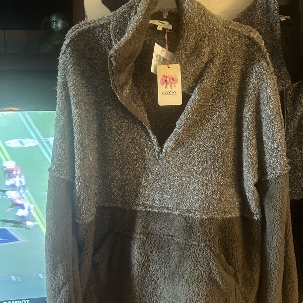 Entro Gray Fleece Pullover Jacket